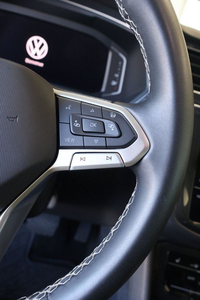 2022 Volkswagen Tiguan - Image 14