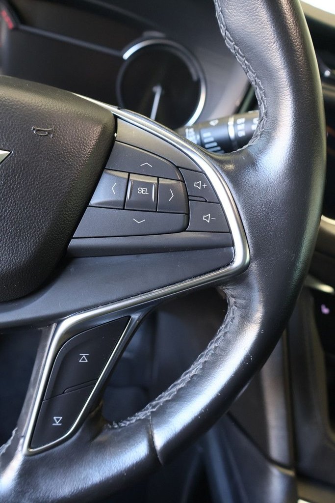 2023 Cadillac XT5 - Image 13