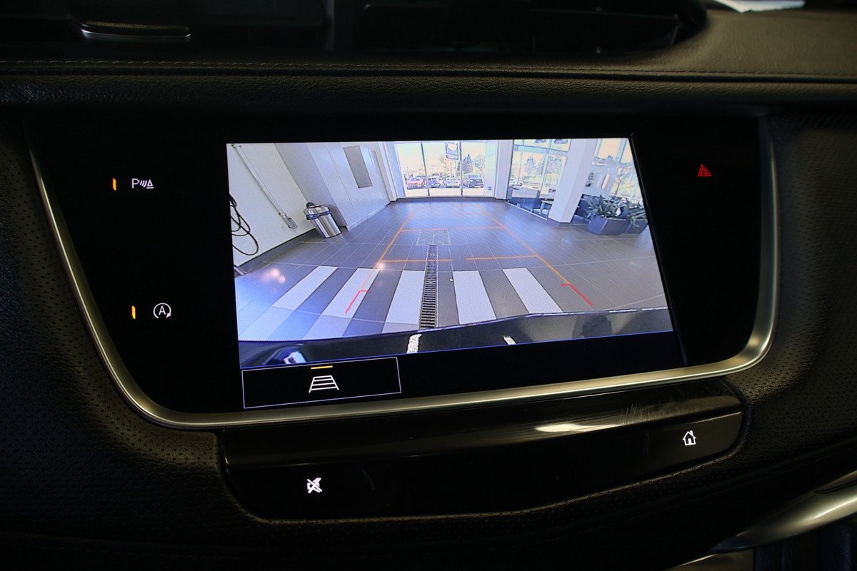 2023 Cadillac XT5 - Image 14