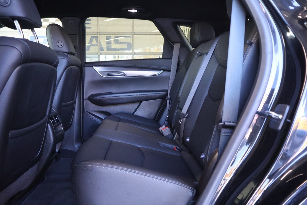 2023 Cadillac XT5 - Image 19
