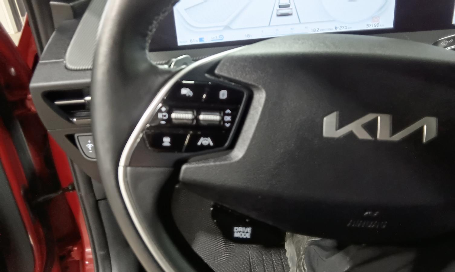 2023 Kia EV6 - Image 26