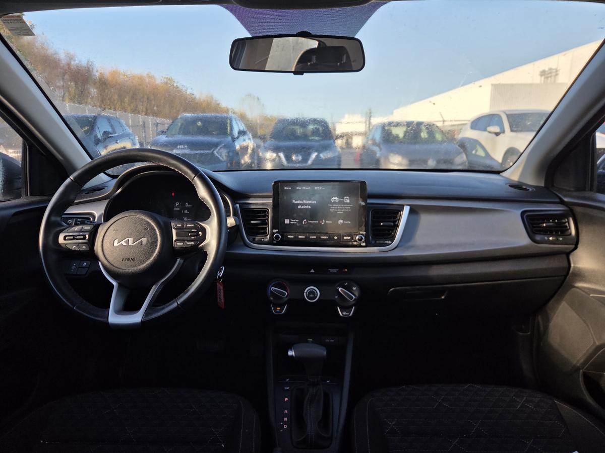 2022 Kia Rio5 - Image 6