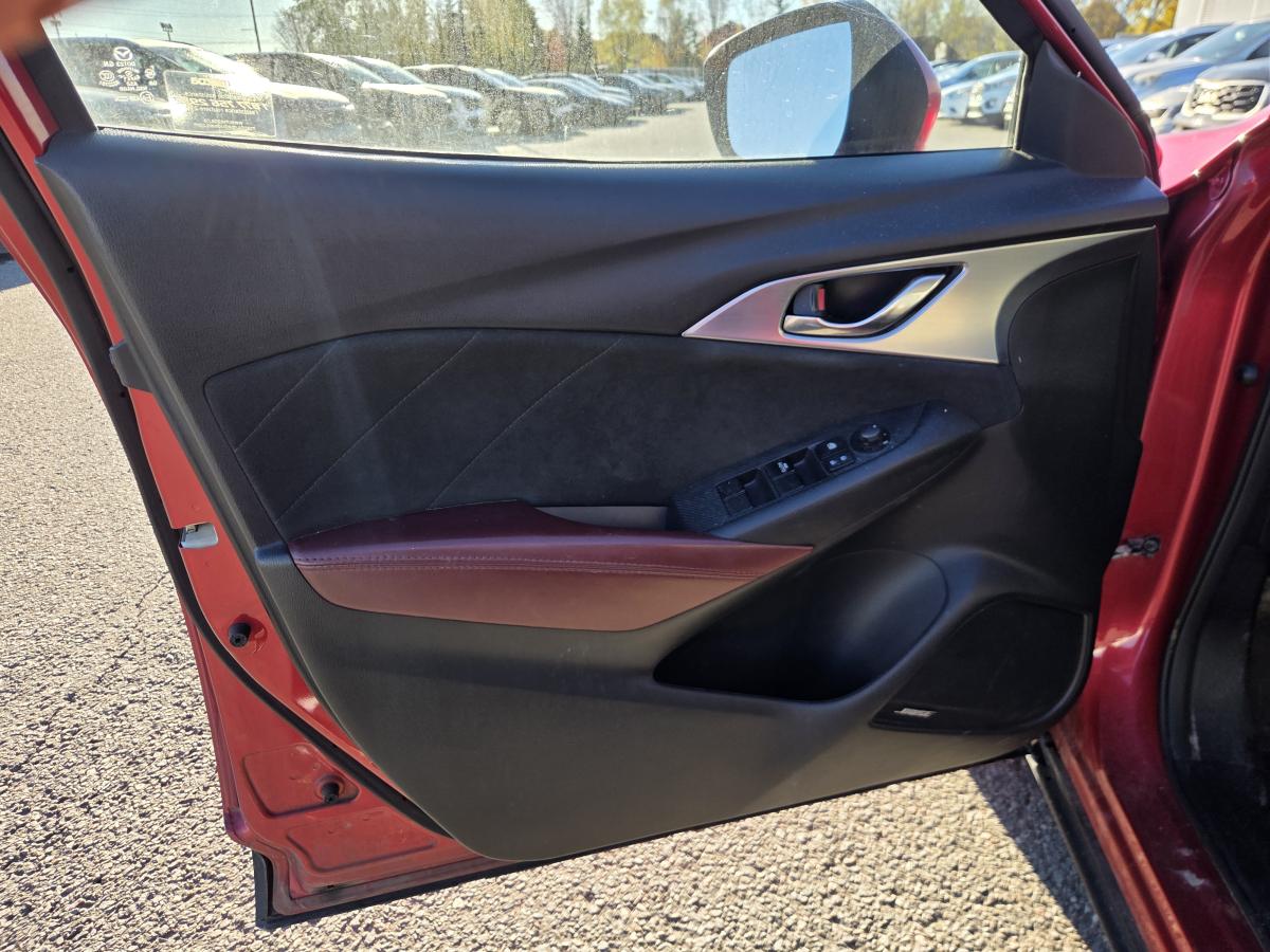 2018 Mazda CX-3 - Image 12