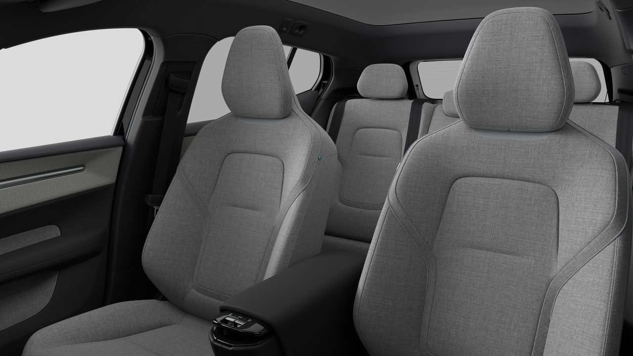2026 Volvo EX30 - Image 12