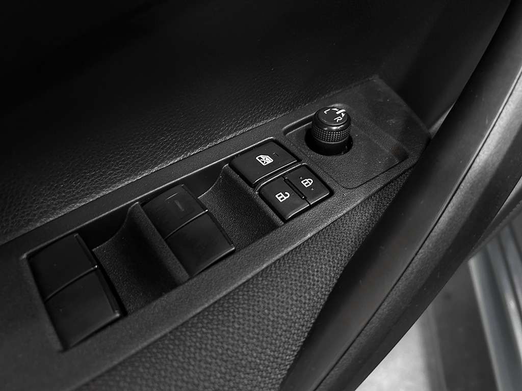 2024 Toyota Corolla - Image 9