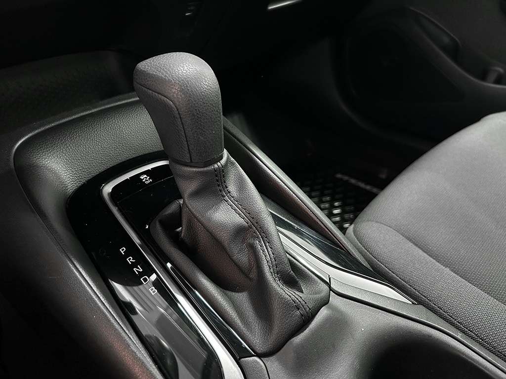 2024 Toyota Corolla - Image 13