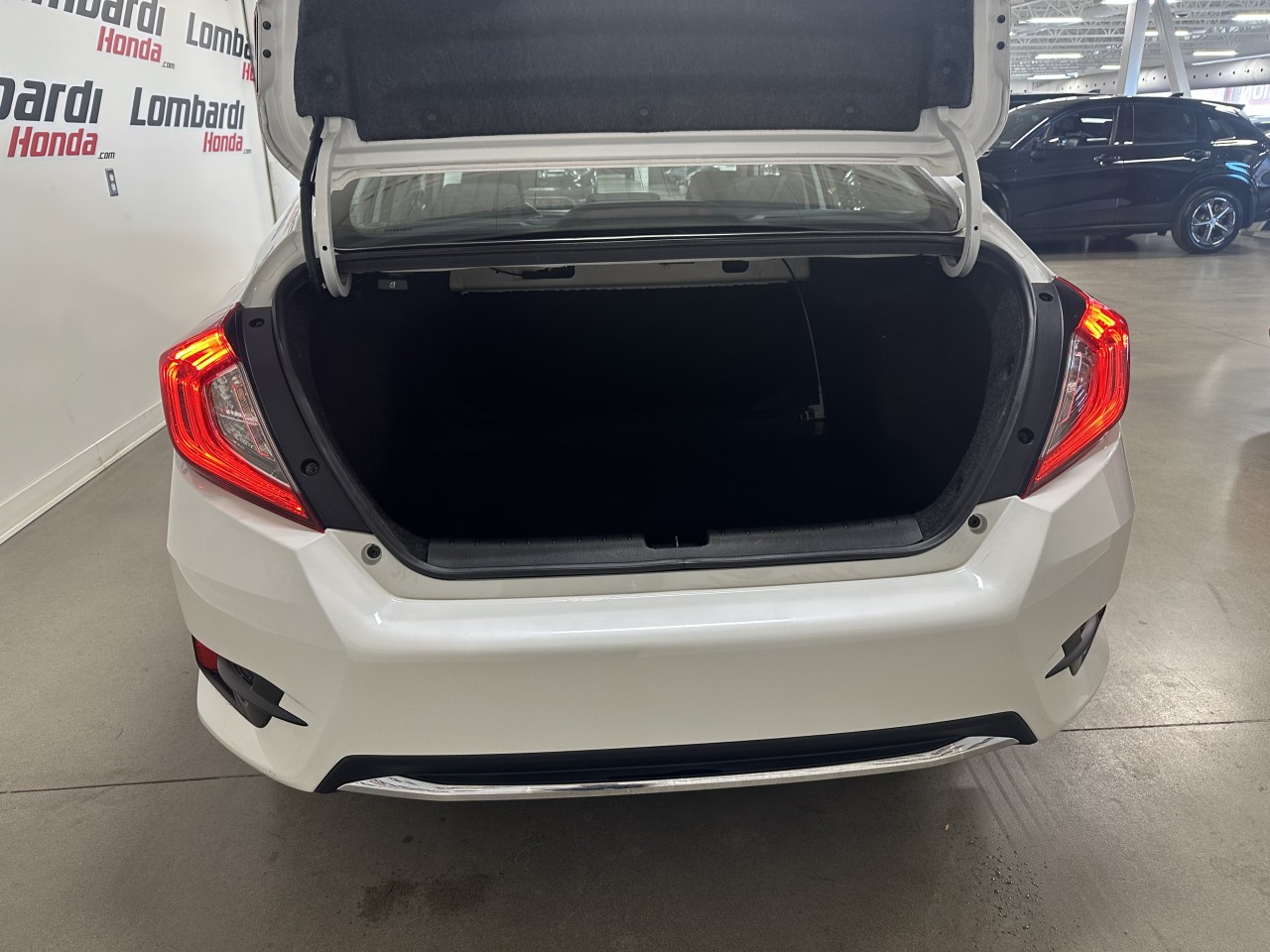 2021 Honda Civic - Image 21