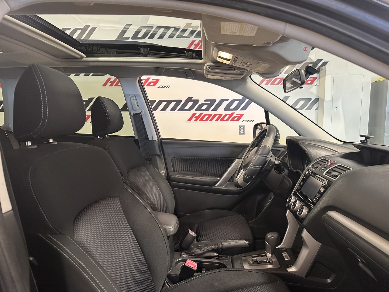 2018 Subaru Forester - Image 27