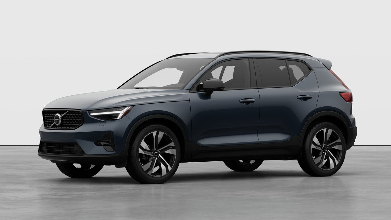 2026 Volvo XC40