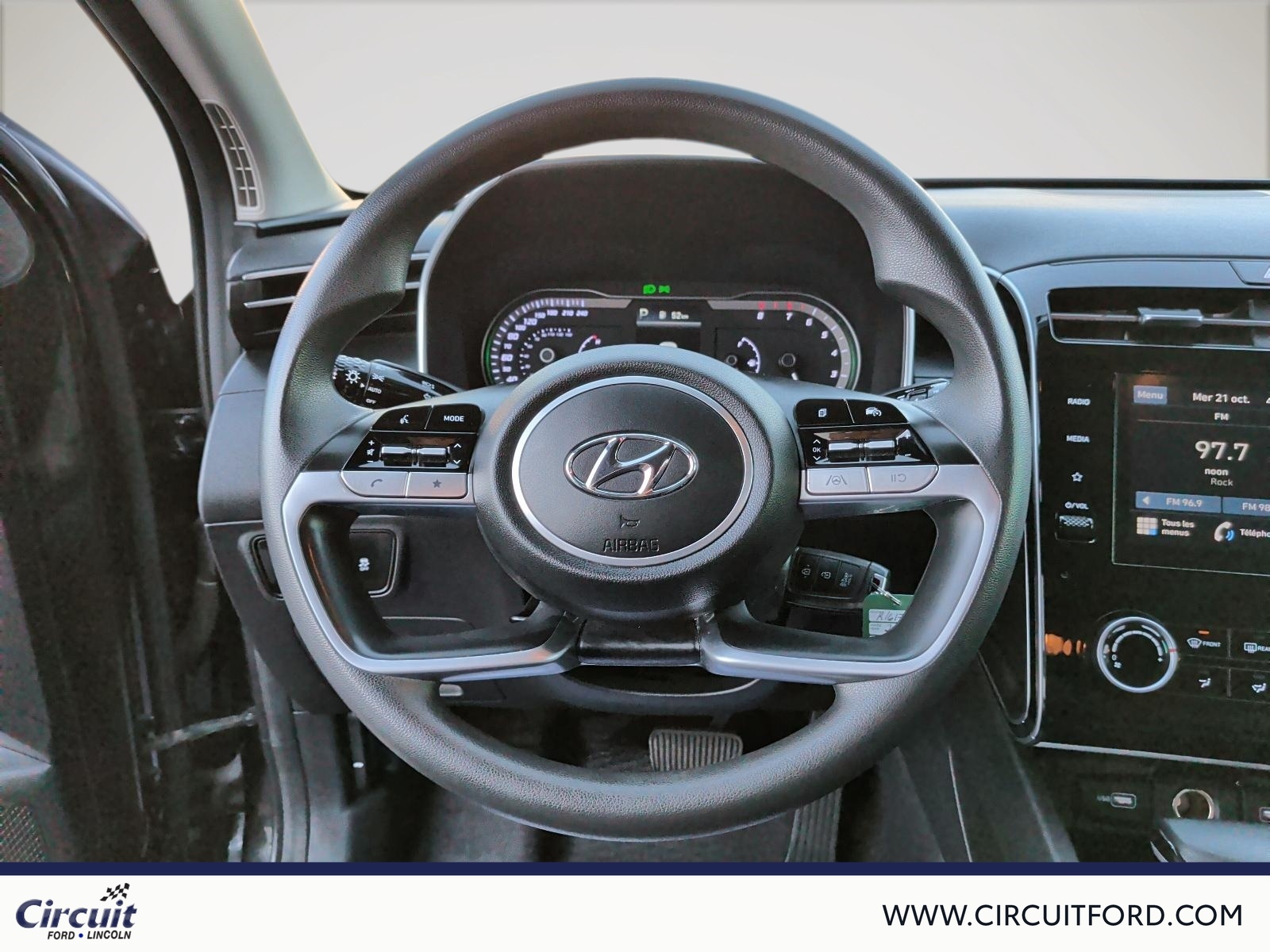 2023 Hyundai Tucson - Image 11