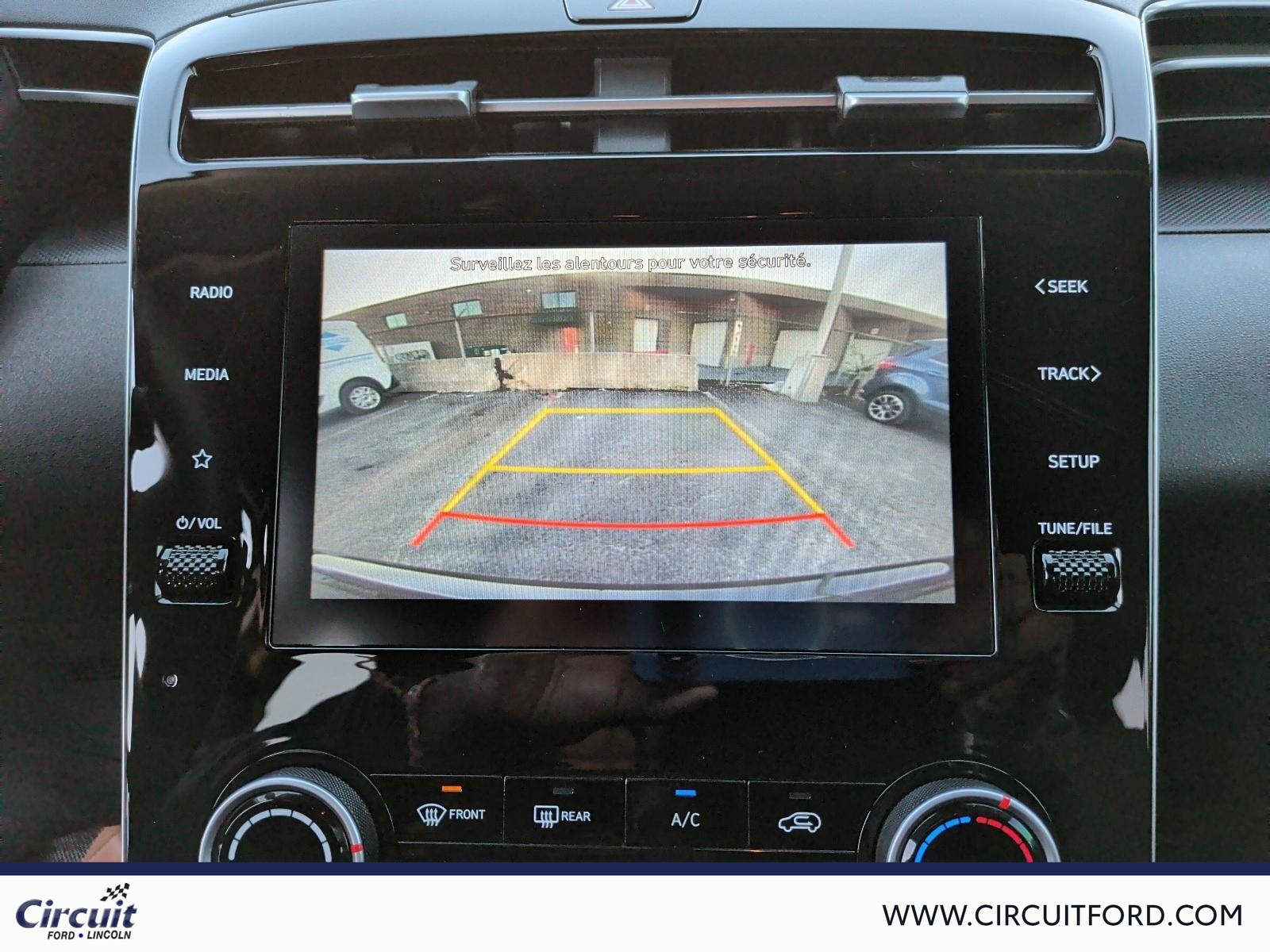 2023 Hyundai Tucson - Image 17