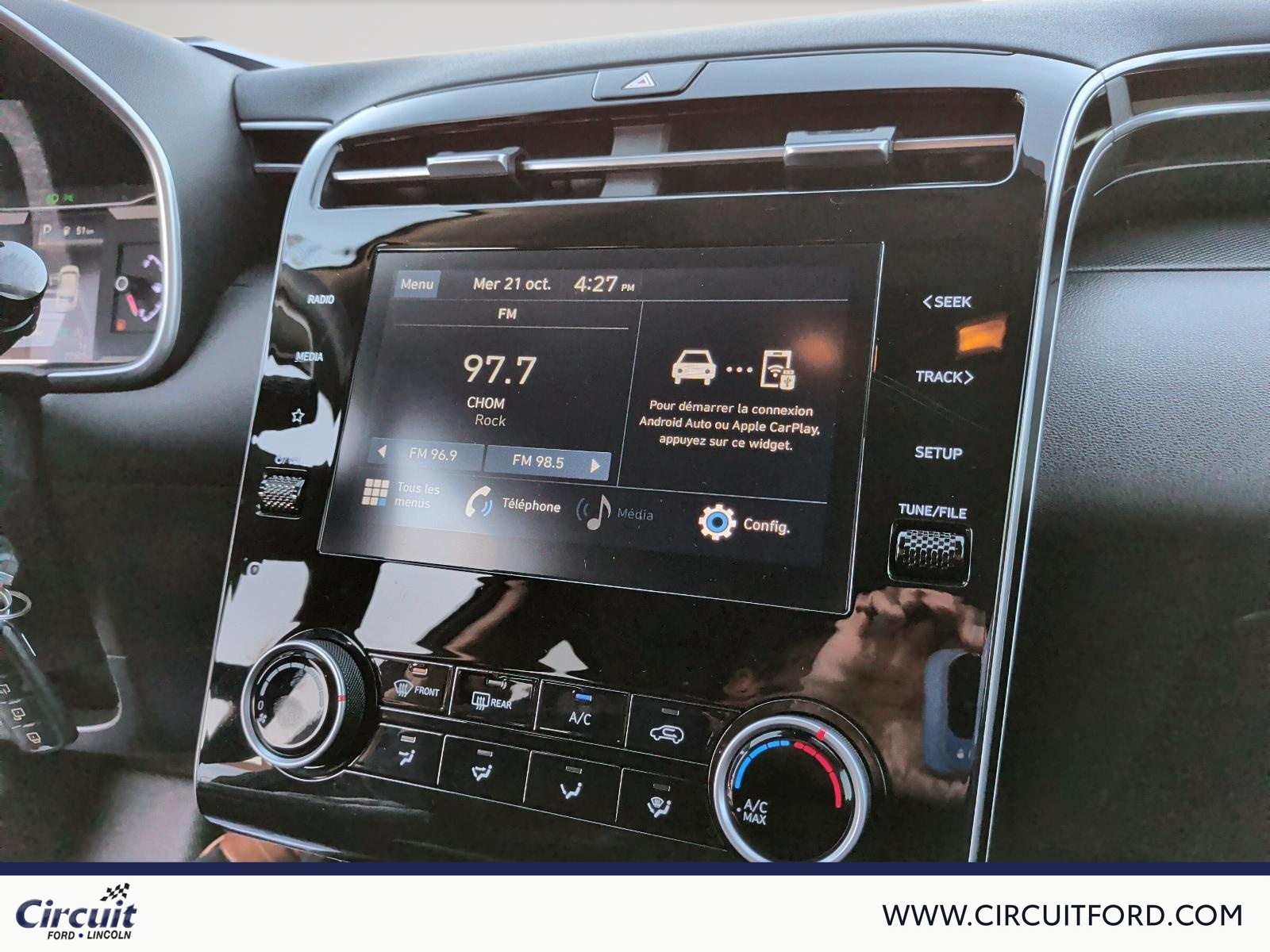 2023 Hyundai Tucson - Image 18
