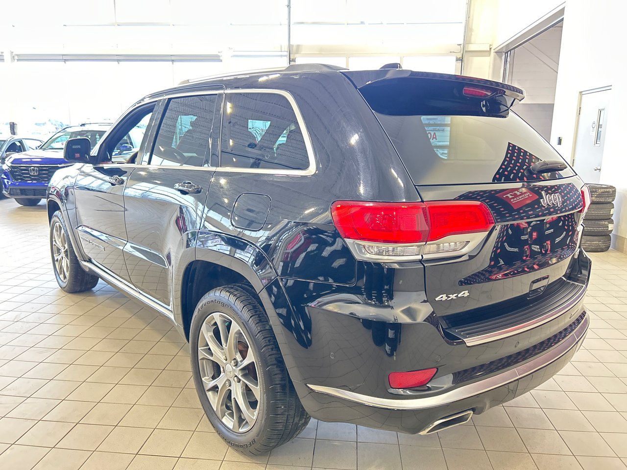 2021 Jeep Grand Cherokee - Image 7