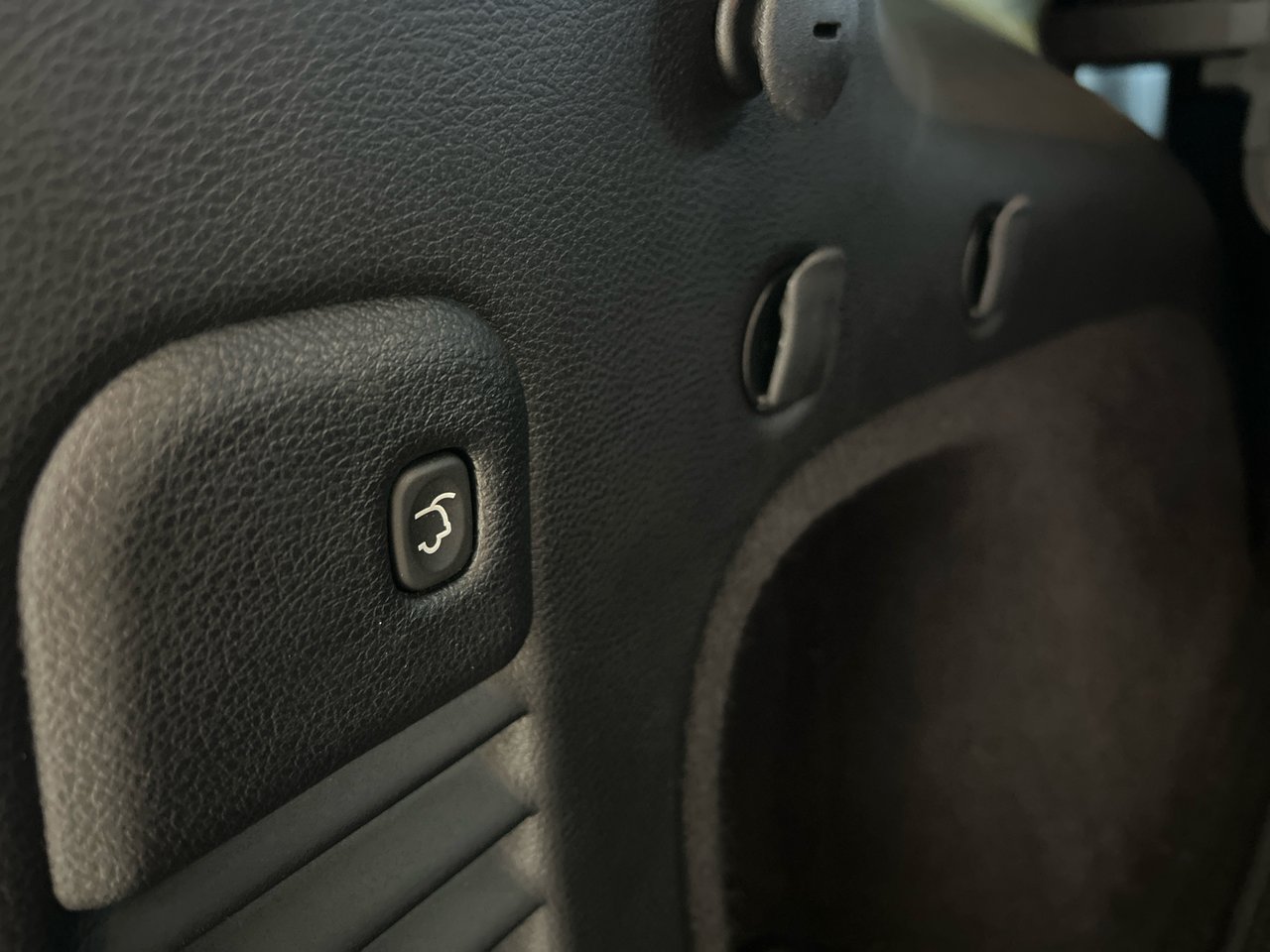 2021 Jeep Grand Cherokee - Image 9