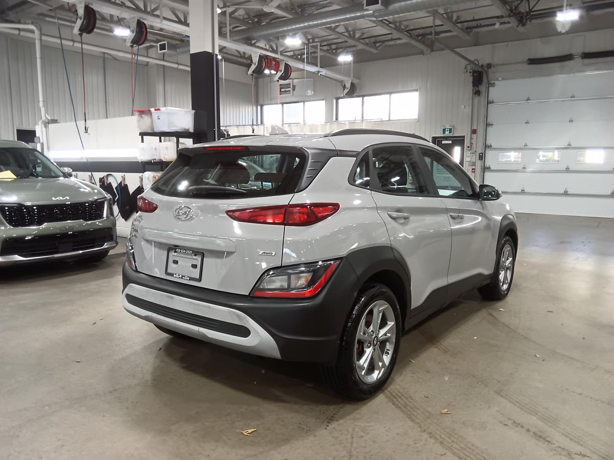 2022 Hyundai Kona - Image 18