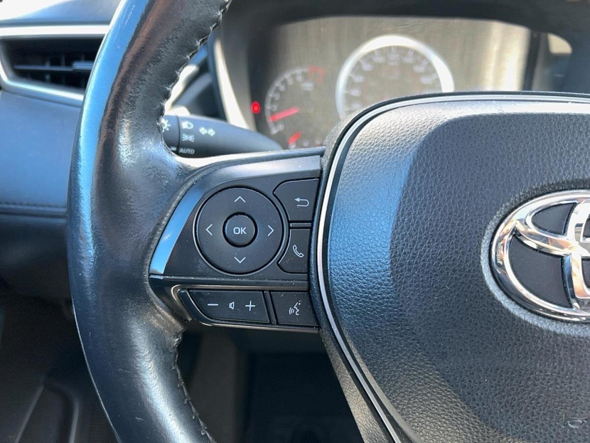 2022 Toyota Corolla Cross - Image 9