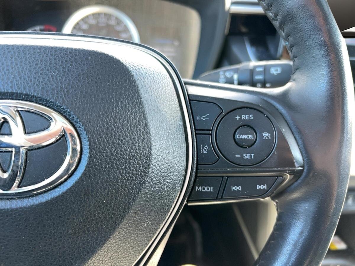 2022 Toyota Corolla Cross - Image 10