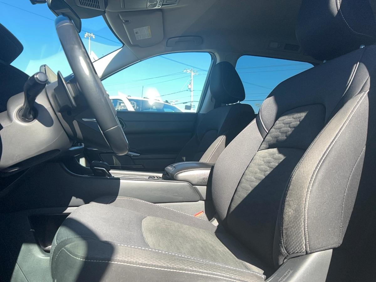 2023 Nissan Pathfinder - Image 12
