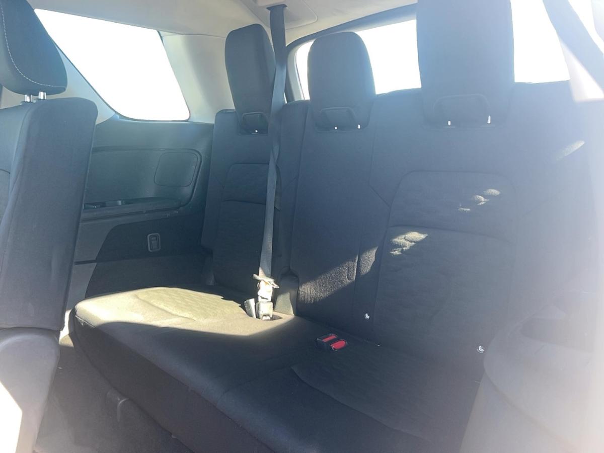 2023 Nissan Pathfinder - Image 18