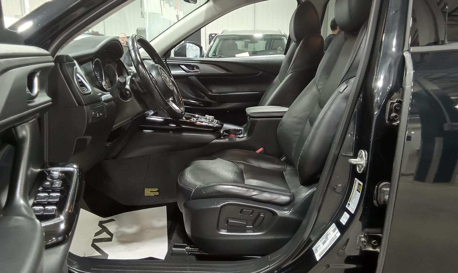 2022 Mazda CX-9 - Image 20