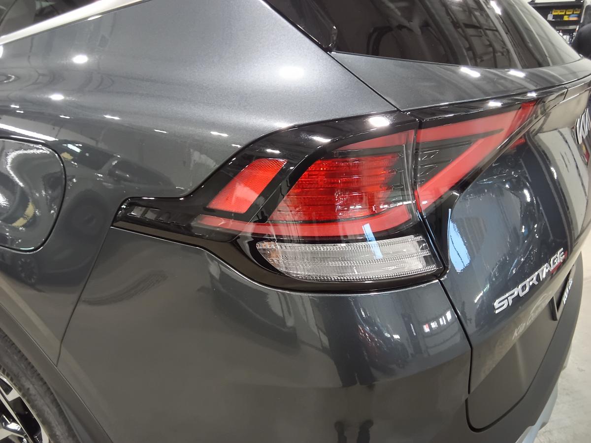 2023 Kia Sportage - Image 12