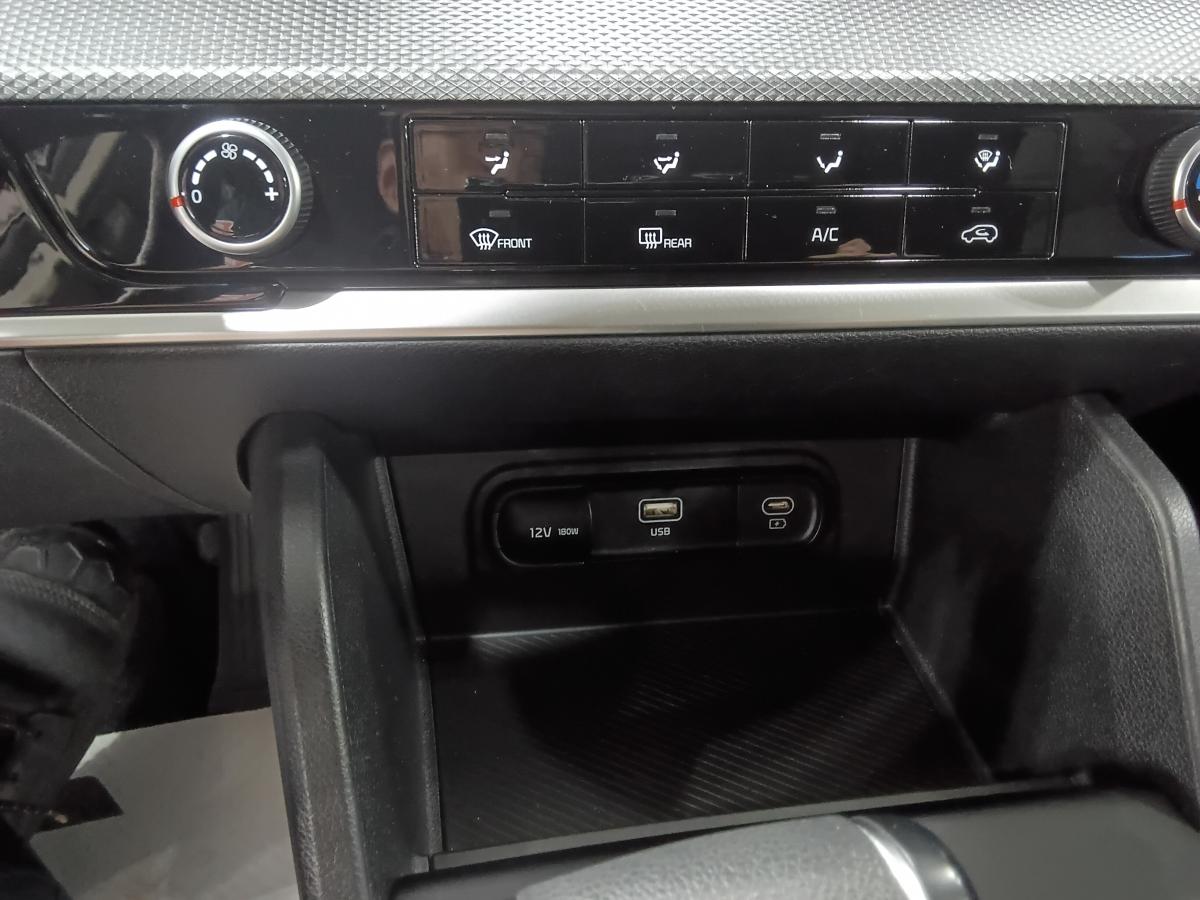 2023 Kia Sportage - Image 27