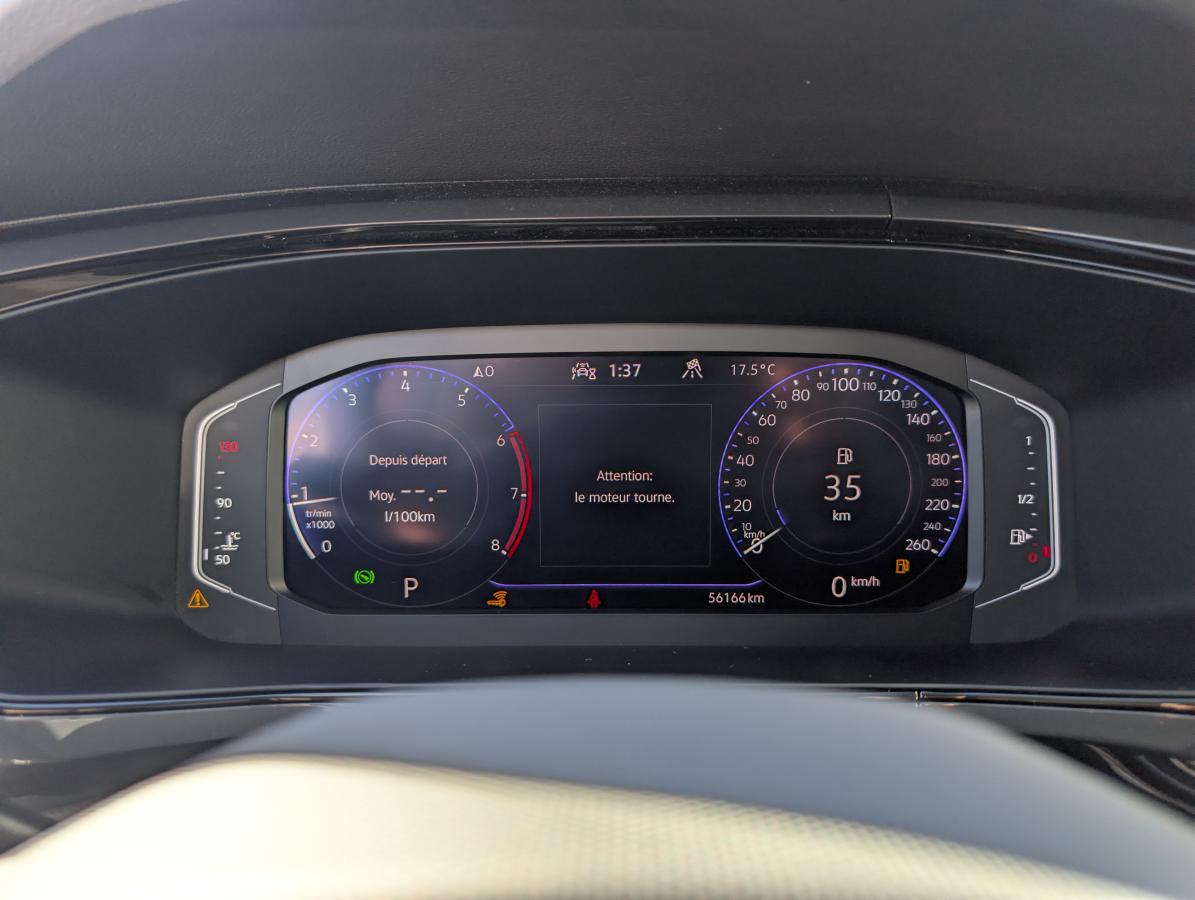 2024 Volkswagen Taos - Image 15