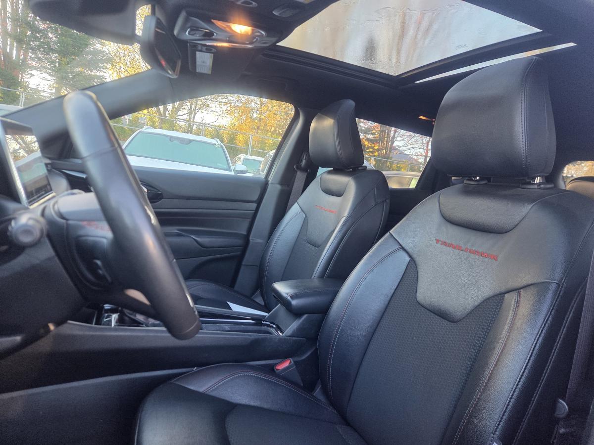 2024 Jeep Compass - Image 14