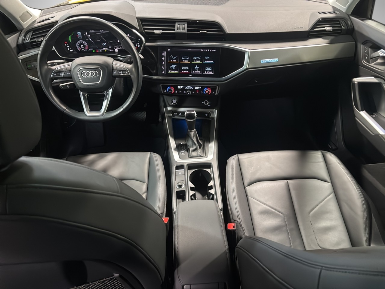 2023 Audi Q3 - Image 12