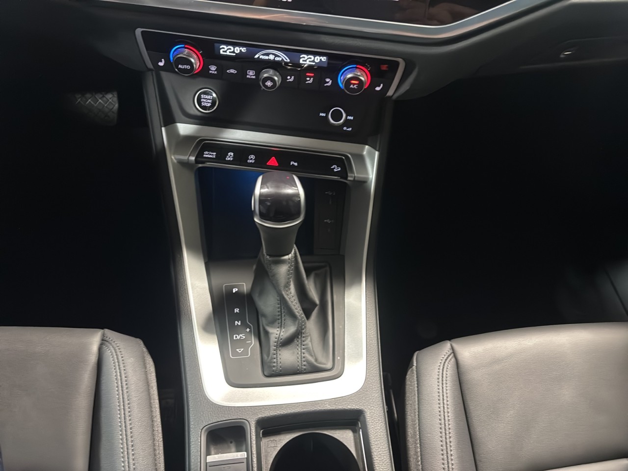 2023 Audi Q3 - Image 15