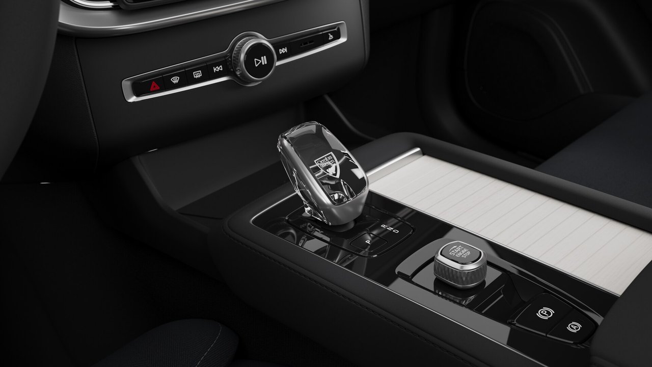 2026 Volvo XC90 - Image 11