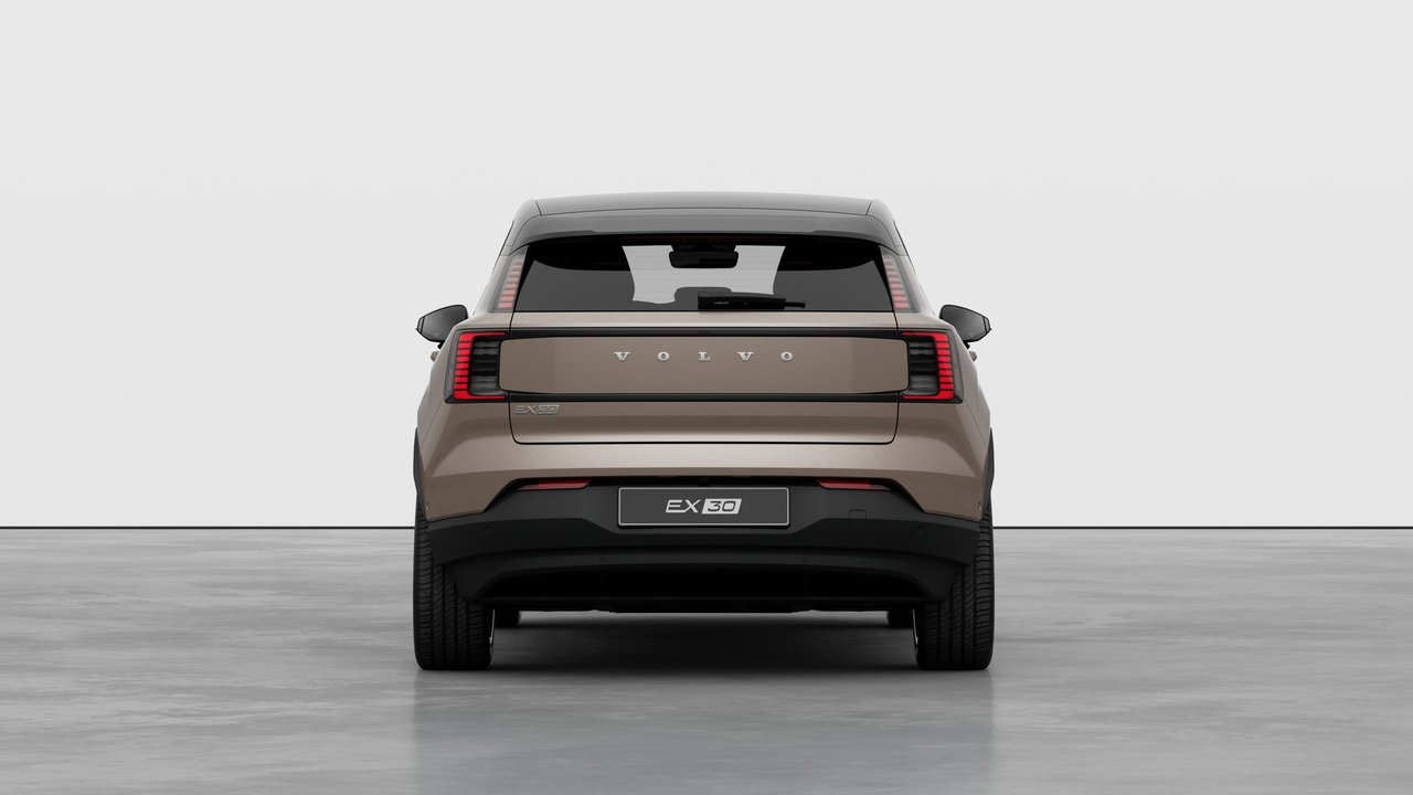 2026 Volvo EX30 - Image 6