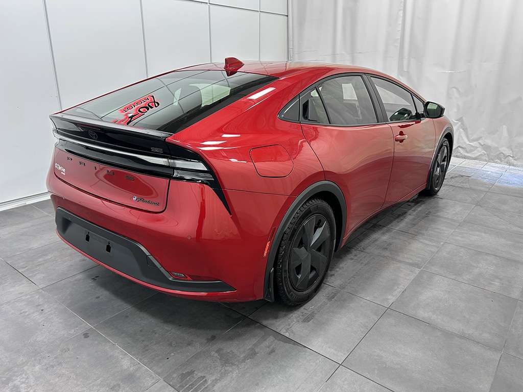 2024 Toyota Prius Prime - Image 6