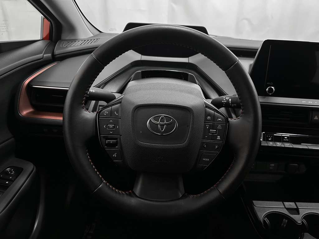 2024 Toyota Prius Prime - Image 11