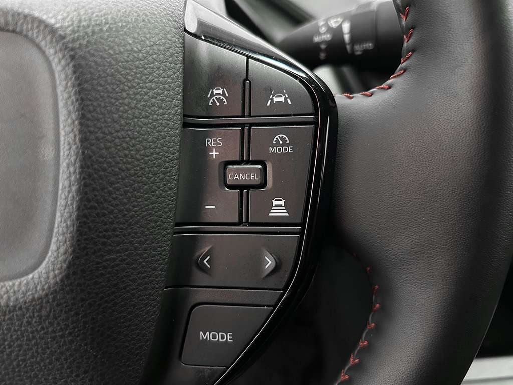 2024 Toyota Prius Prime - Image 12
