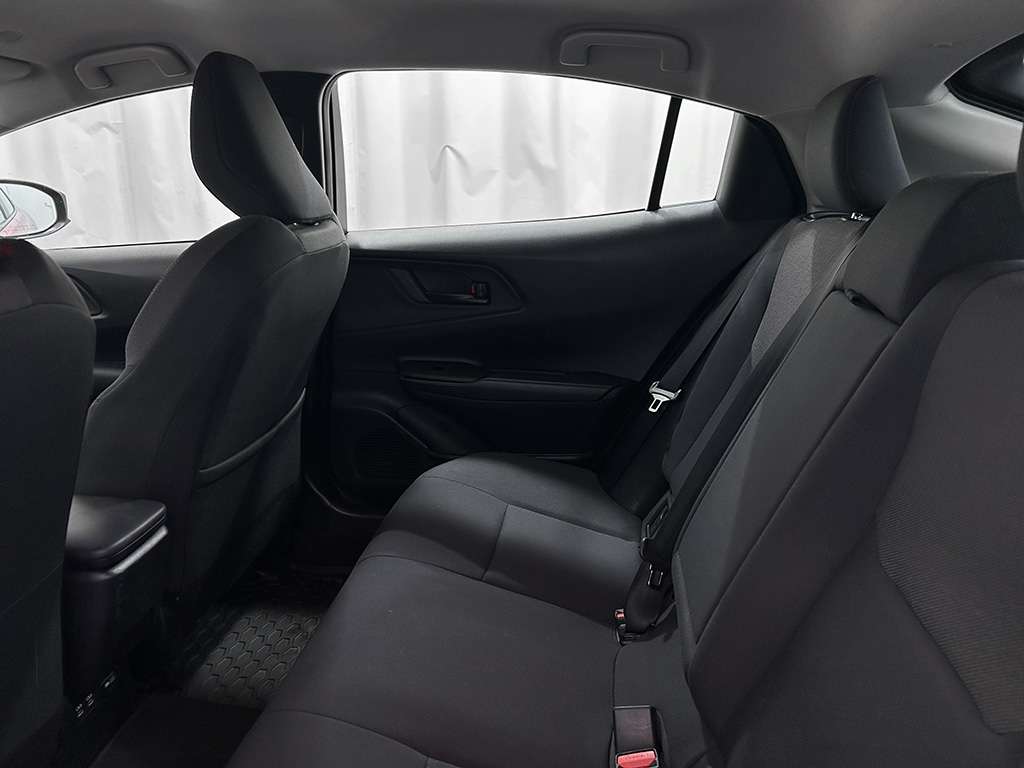 2024 Toyota Prius Prime - Image 16