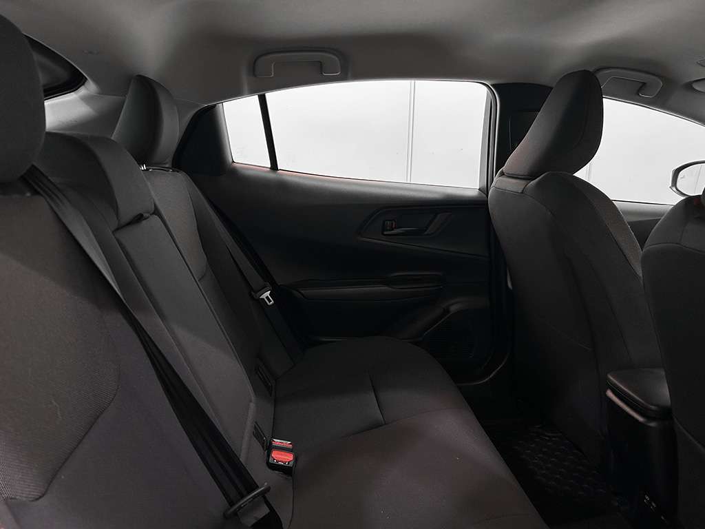 2024 Toyota Prius Prime - Image 18