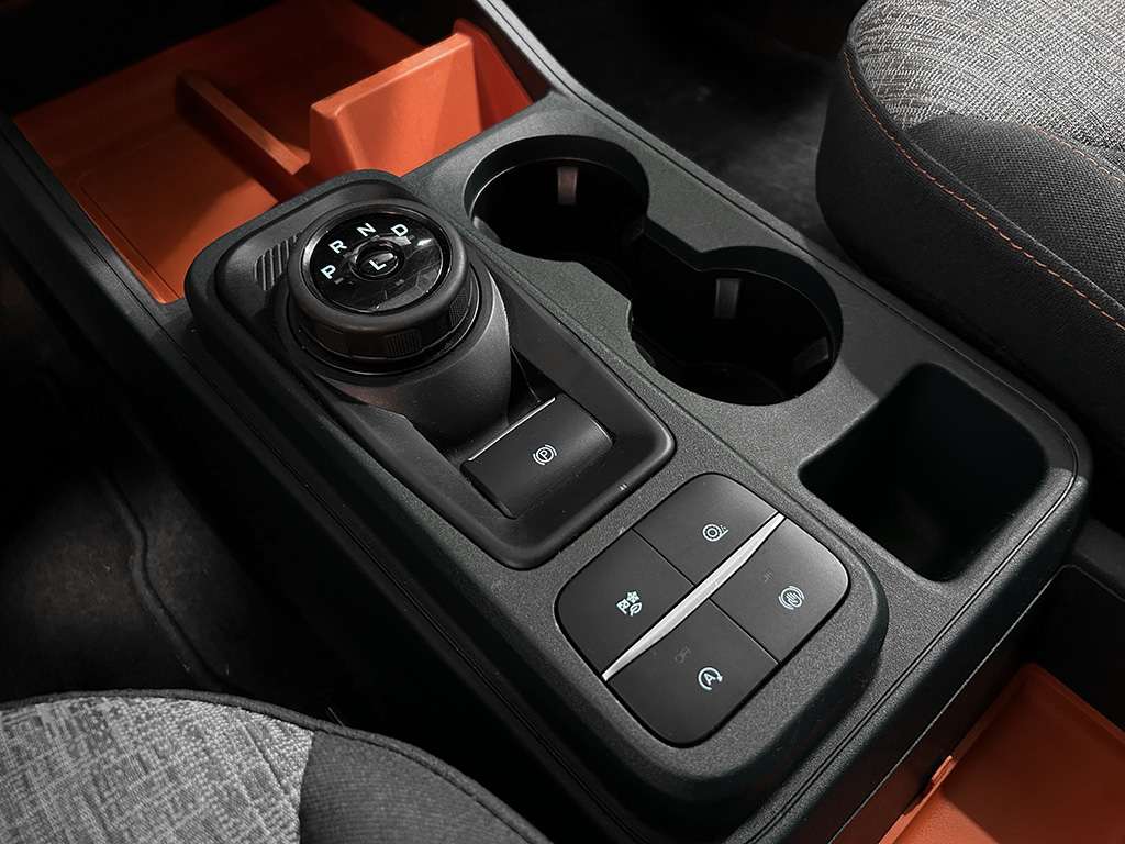 2023 Ford Maverick - Image 11