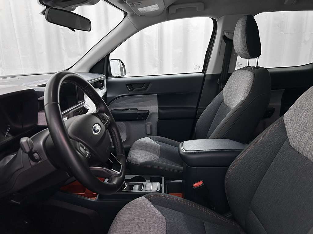 2023 Ford Maverick - Image 13