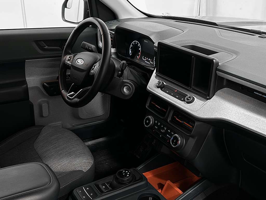 2023 Ford Maverick - Image 17