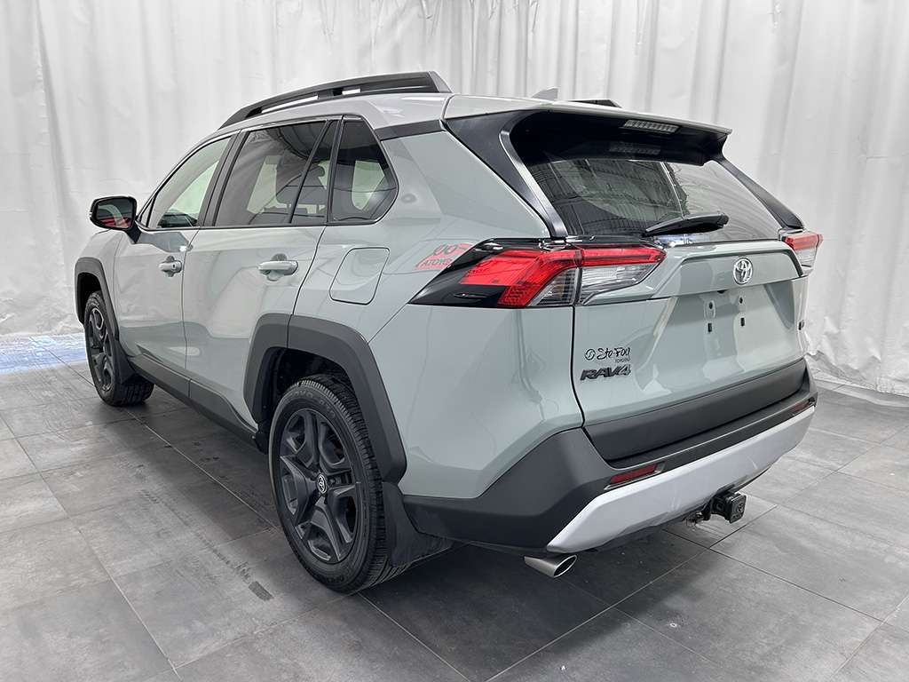 2022 Toyota Rav4 - Image 4
