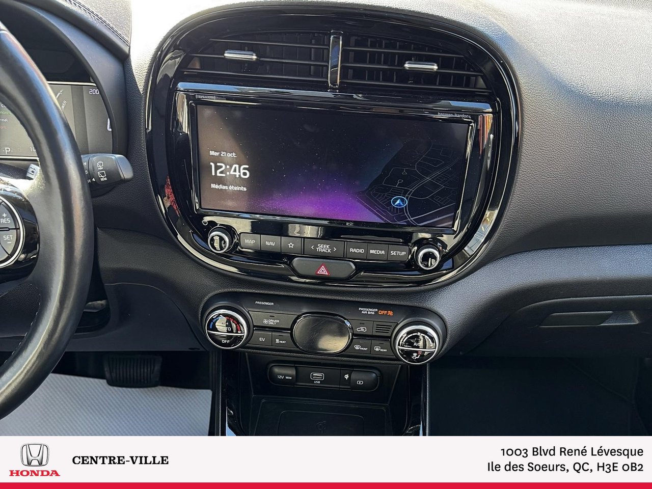 2022 Kia Soul EV - Image 11