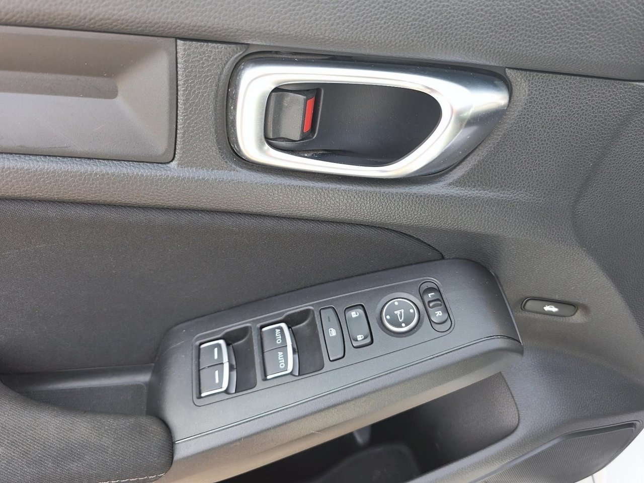 2022 Honda Civic - Image 10