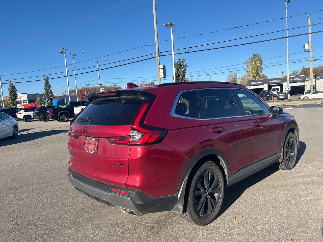 2024 Honda CR-V Hybrid - Image 4