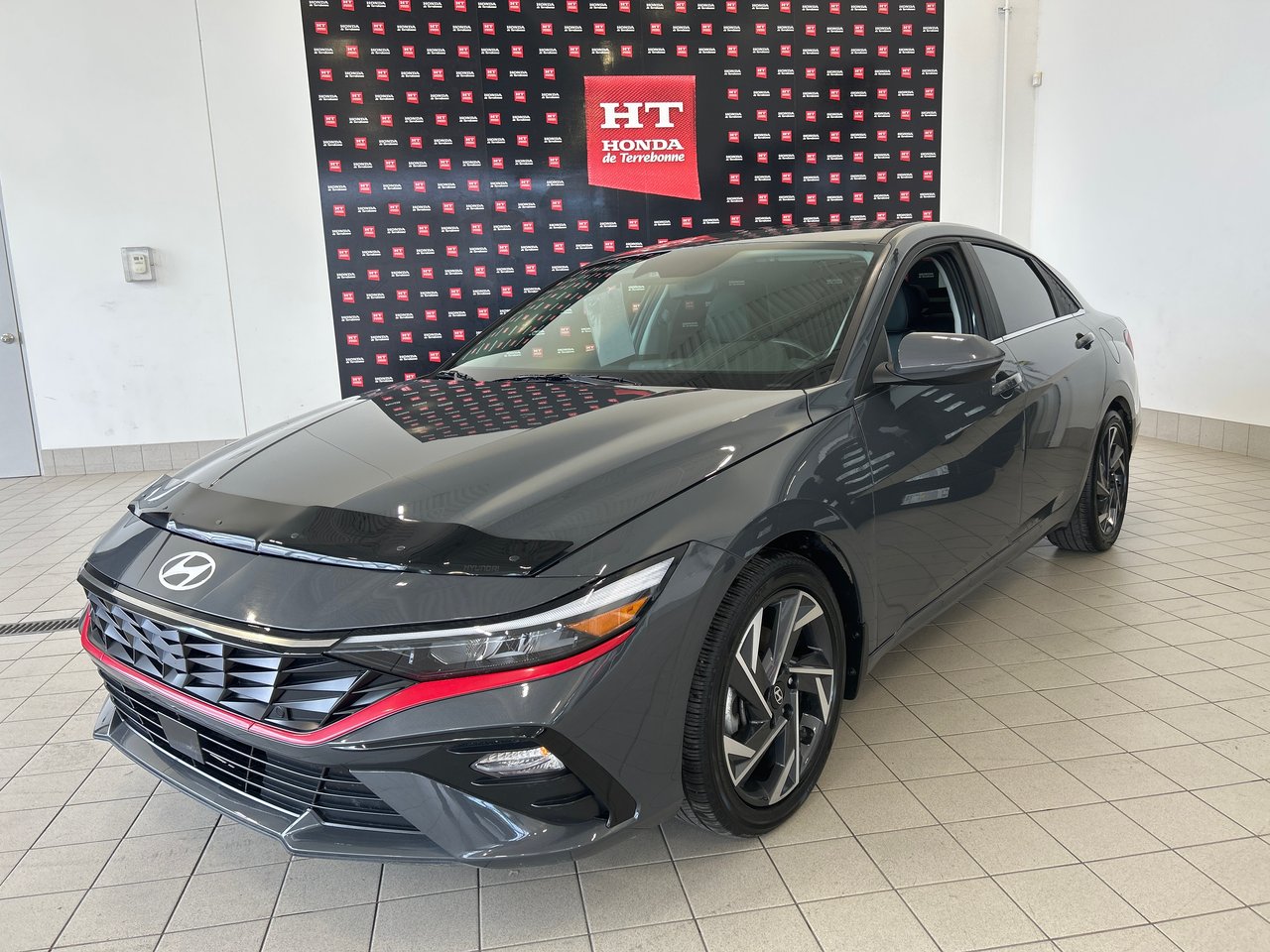 2024 Hyundai Elantra Hybrid