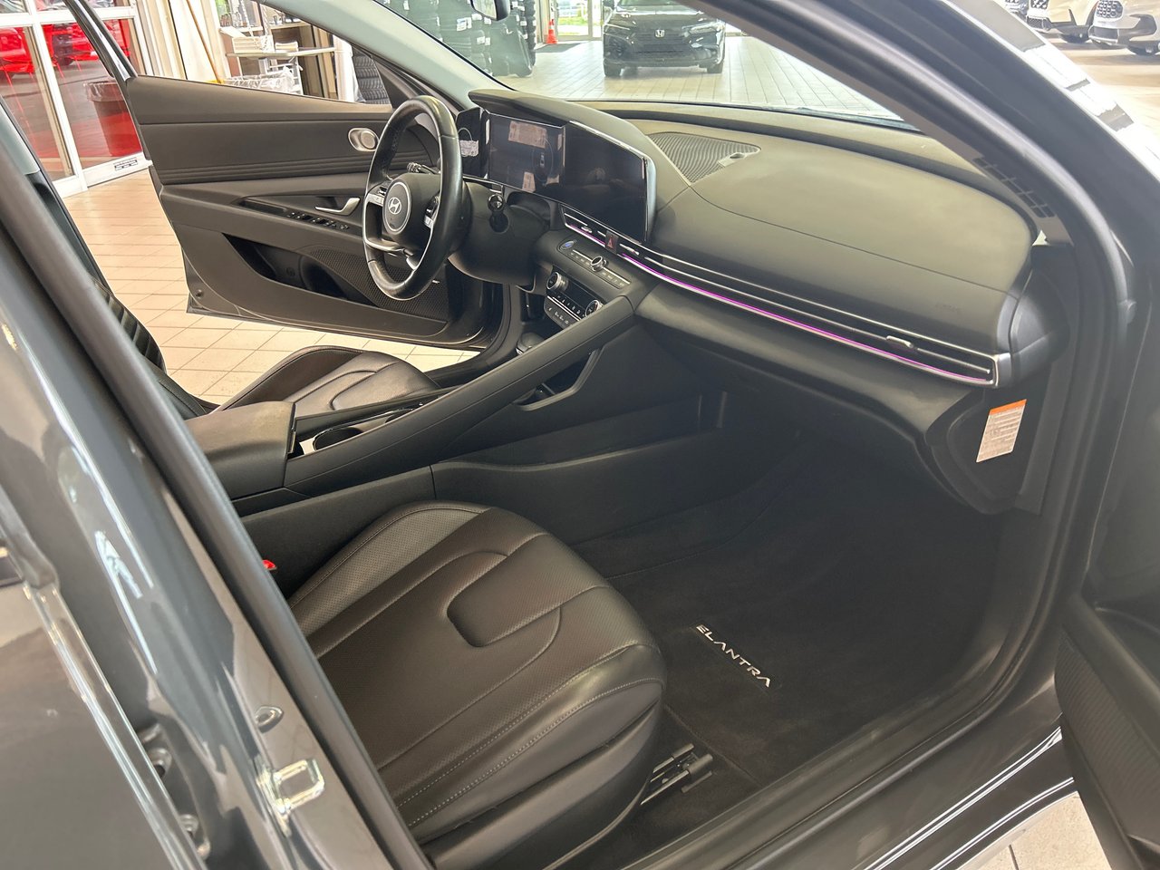 2024 Hyundai Elantra Hybrid - Image 14