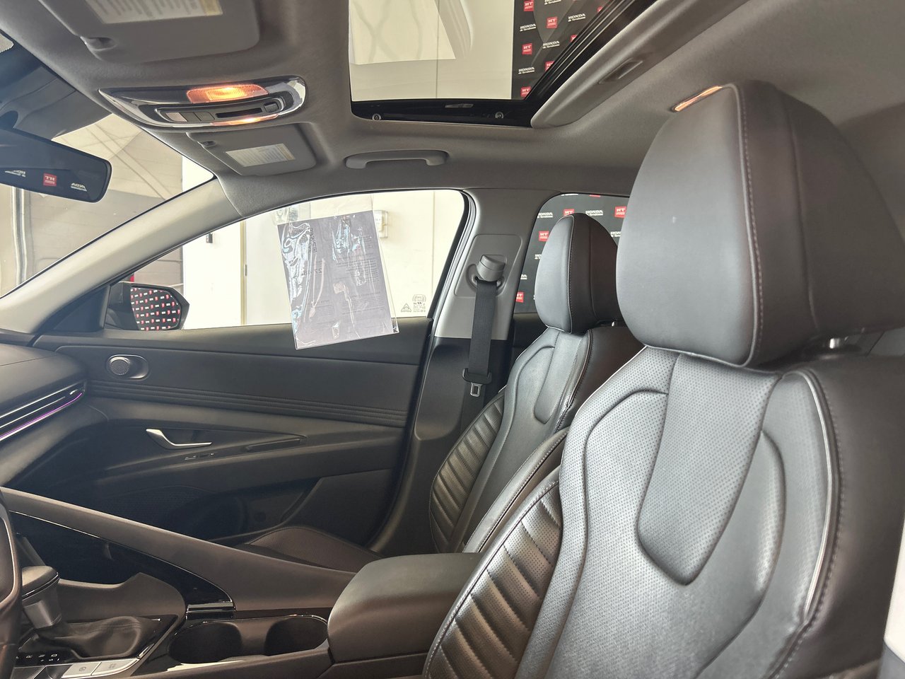2024 Hyundai Elantra Hybrid - Image 20