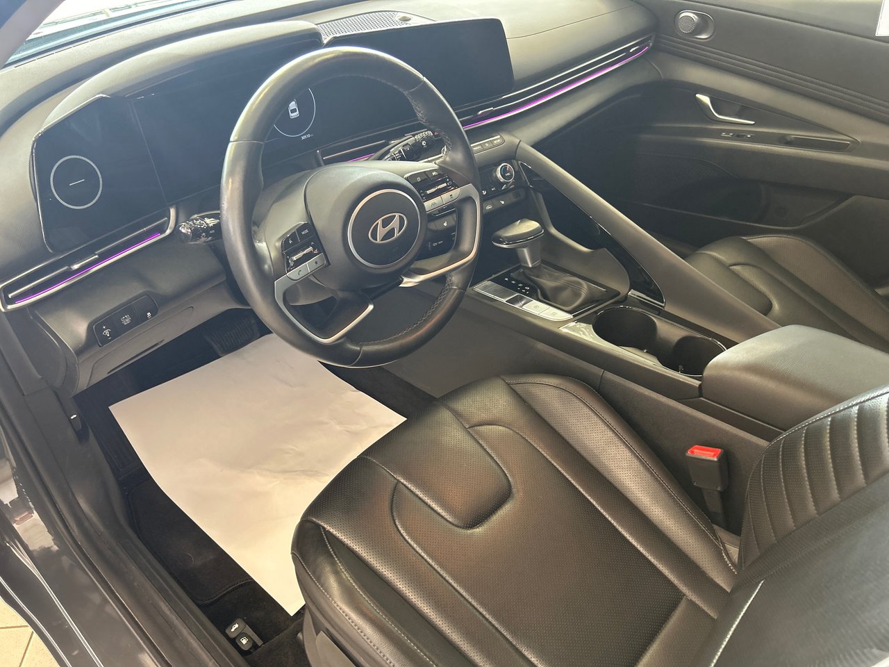 2024 Hyundai Elantra Hybrid - Image 21