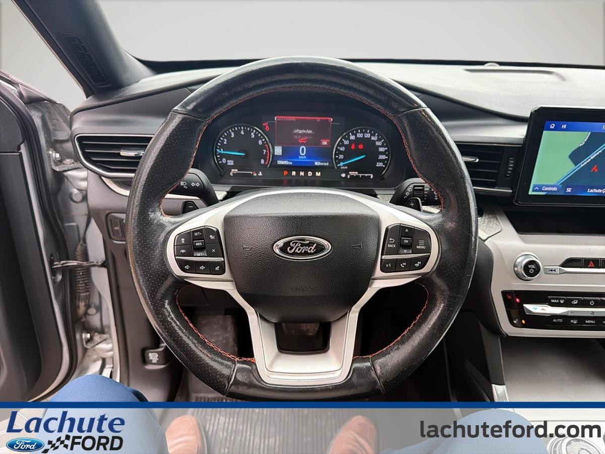 2023 Ford Explorer - Image 13