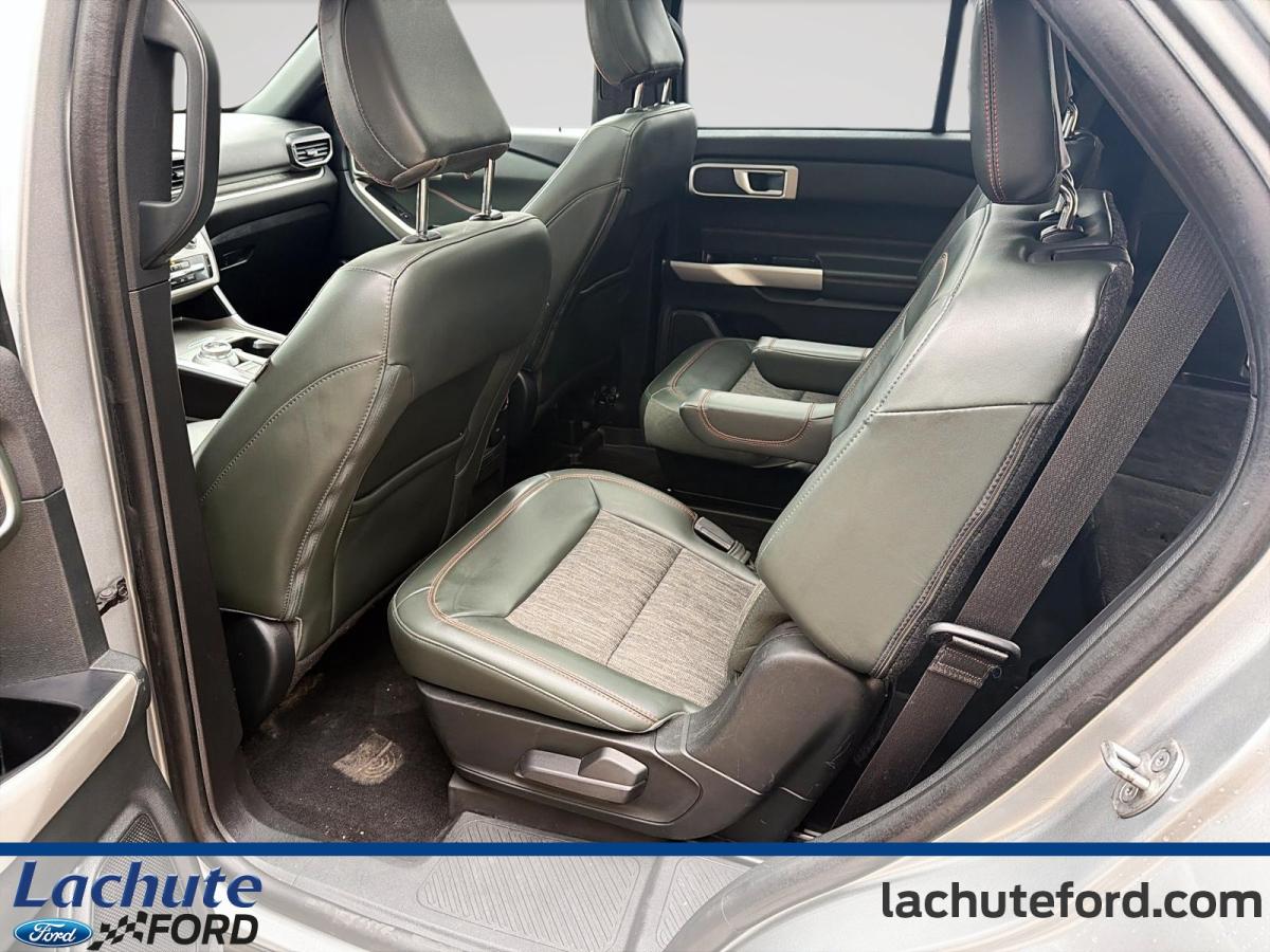 2023 Ford Explorer - Image 14
